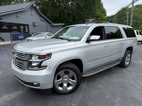 Used 2015 Chevrolet Suburban LTZ AWD/4WD image 5