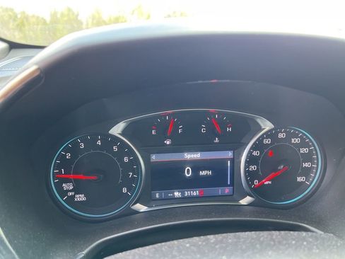 Used 2024 Chevrolet Equinox RS w/ RS Leather Package FWD image 19