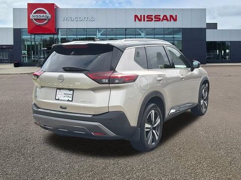Used 2023 Nissan Rogue SL AWD/4WD image 7
