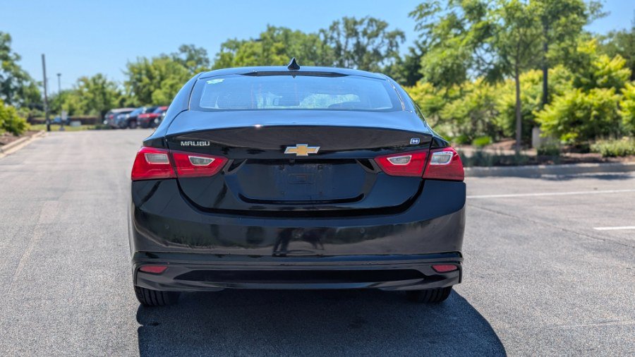 Used 2018 Chevrolet Malibu Hybrid w/ Driver Confidence Package FWD image 5