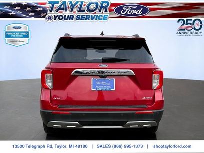 Certified 2023 Ford Explorer XLT w/ Equipment Group 202A