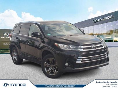 Used 2017 Toyota Highlander Limited Platinum