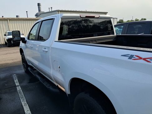 Used 2023 Chevrolet Silverado 1500 RST w/ Rally Edition AWD/4WD image 8