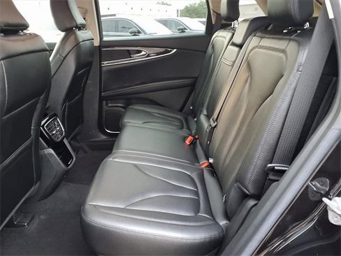 Certified 2023 Lincoln Nautilus FWD w/ Premium Package image 7