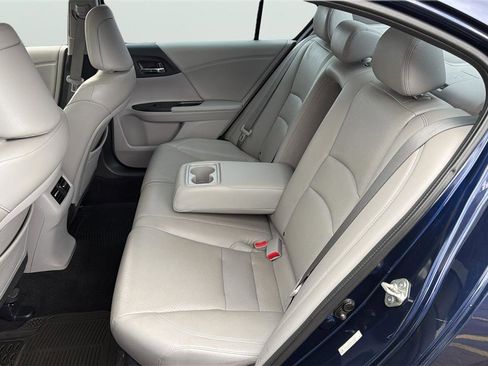 Used 2014 Honda Accord EX-L image 17