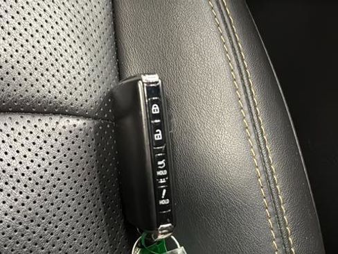 Used 2024 MAZDA CX-90 3.3 Turbo w/ Premium Plus Pkg image 21