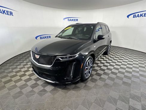 Certified 2025 Cadillac XT6 Sport w/ Platinum Package AWD/4WD image 5