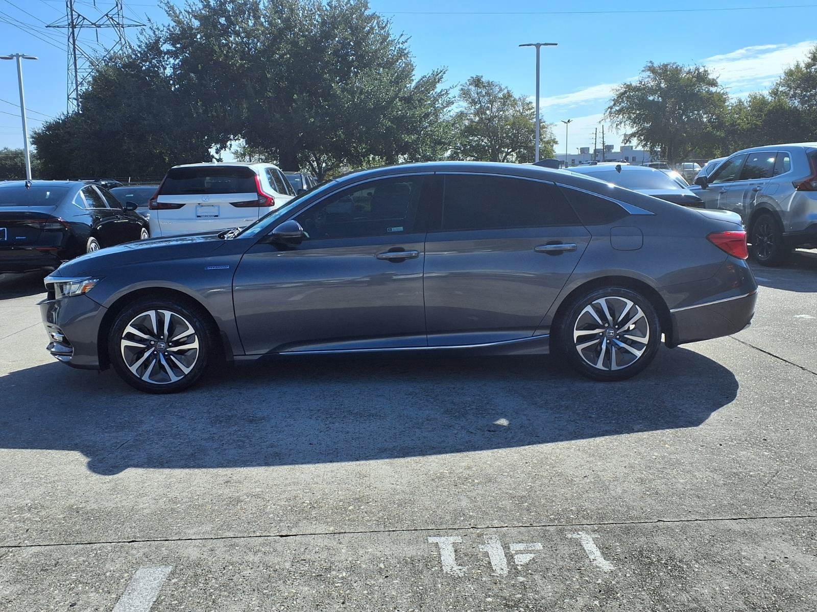 Used 2019 Honda Accord Touring image 24
