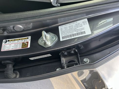 Used 2018 Acura RDX AWD w/ Advance Package image 39