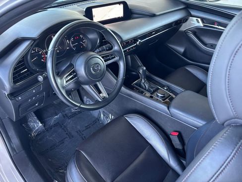 Used 2023 MAZDA MAZDA3 s image 9