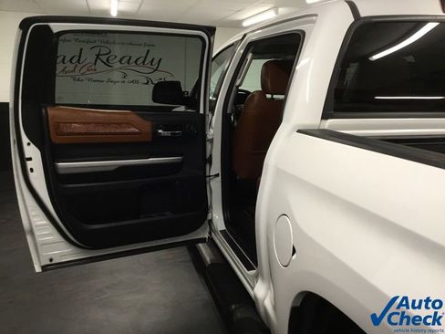 Used 2014 Toyota Tundra 1794 Edition image 32