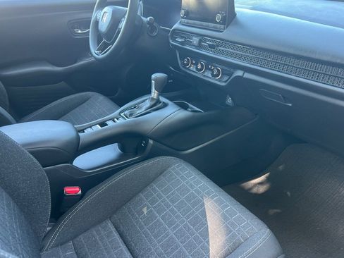Used 2024 Honda HR-V LX image 18