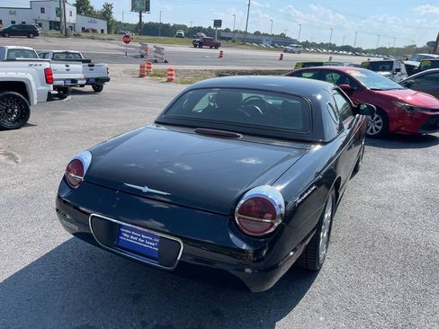 Used 2004 Ford Thunderbird RWD image 5