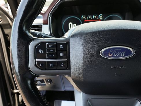 Used 2022 Ford F150 Lariat w/ Equipment Group 502A High AWD/4WD image 18