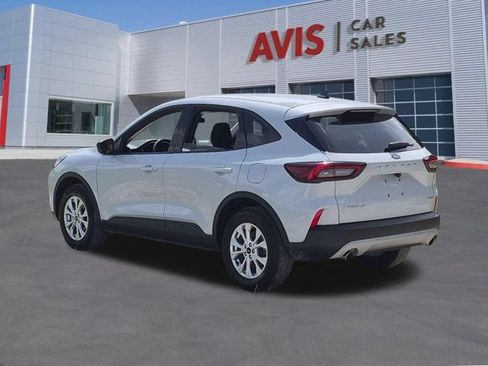 Used 2025 Ford Escape Active AWD/4WD image 9