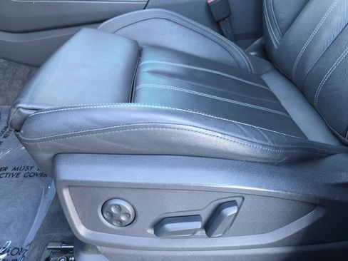 Used 2023 Audi Q5 2.0T Premium Plus w/ Premium Plus Package image 29