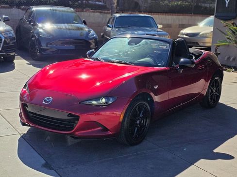 Used 2025 MAZDA MX-5 Miata Sport image 7