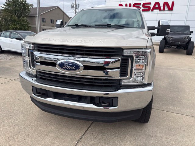 Used 2018 Ford F250 XLT AWD/4WD image 3