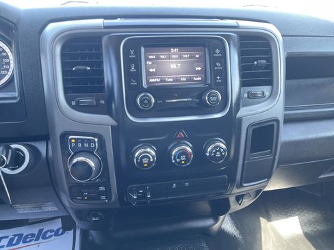Used 2022 RAM 1500 Tradesman w/ Chrome Appearance Group AWD/4WD image 24