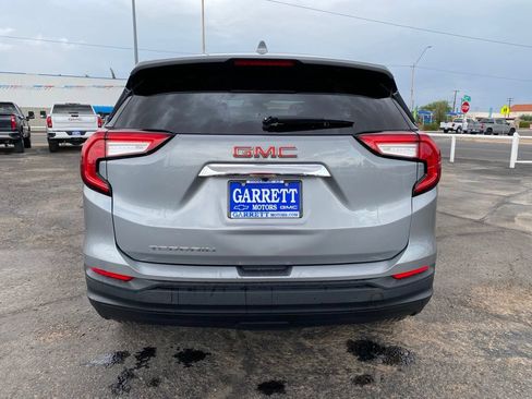 Used 2024 GMC Terrain SLE FWD image 15