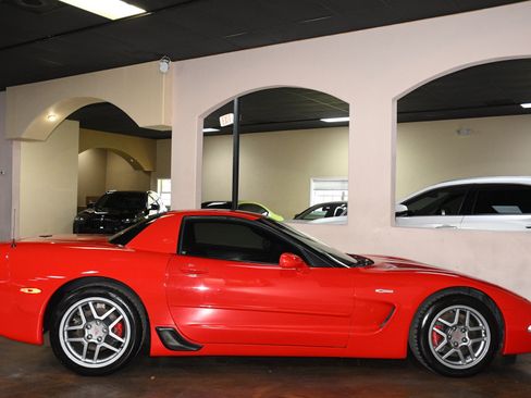 Used 2003 Chevrolet Corvette Z06 w/ Memory Package, 3 Drivers RWD image 52