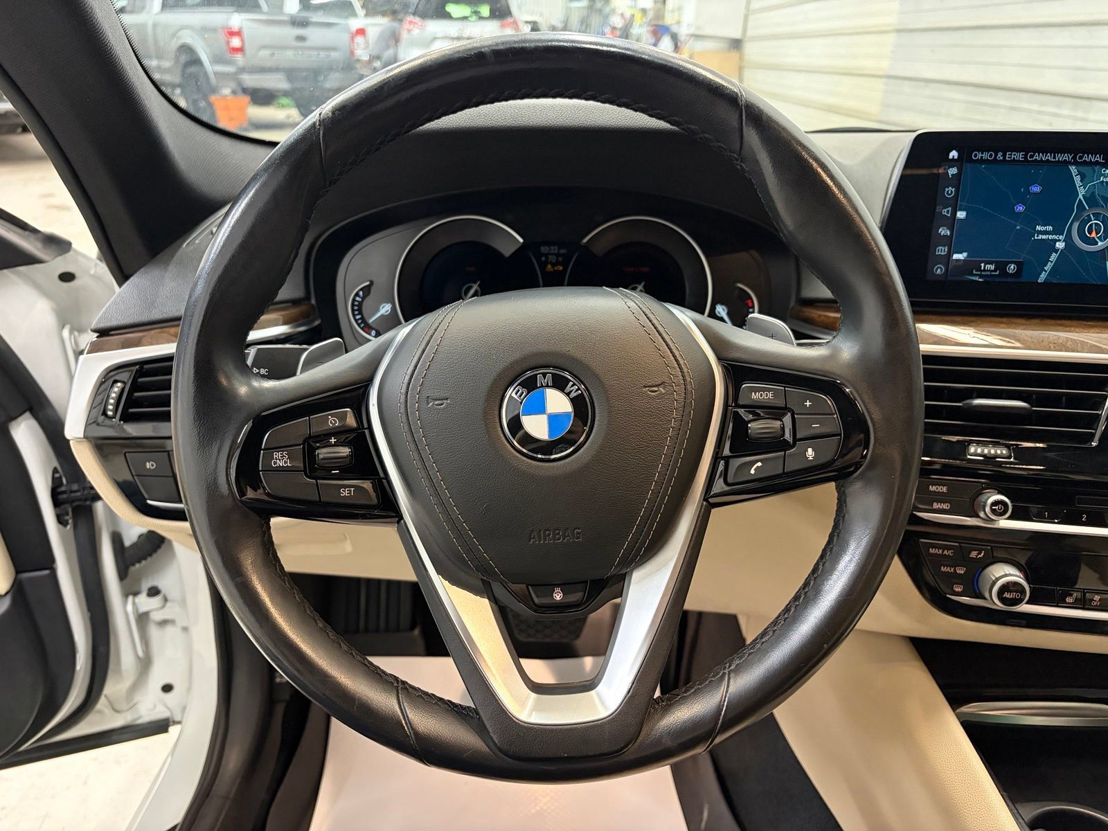 Used 2018 BMW 530i xDrive AWD/4WD image 13