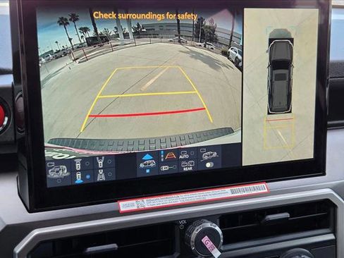 New 2026 Toyota 4Runner TRD Off-Road Premium AWD/4WD image 12