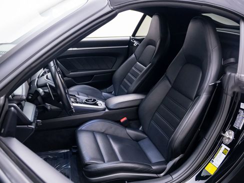 Used 2022 Porsche 911 Turbo AWD/4WD image 5