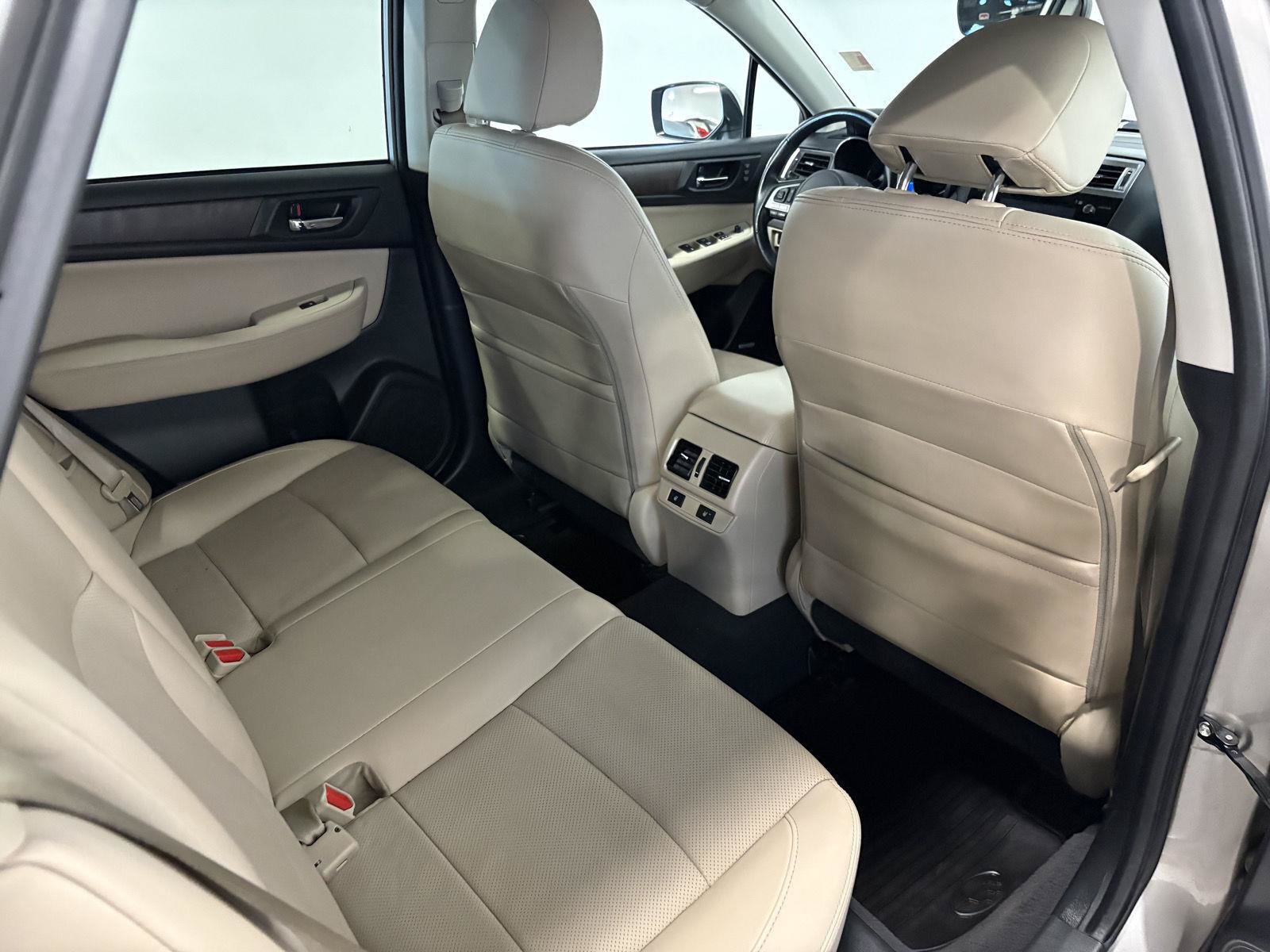 Used 2017 Subaru Outback 2.5i Limited AWD/4WD image 50
