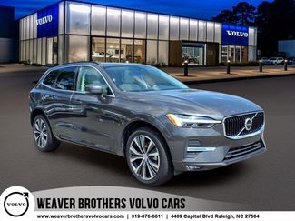 Used 2022 Volvo XC60 B5 Momentum w/ Advanced Package FWD video 1