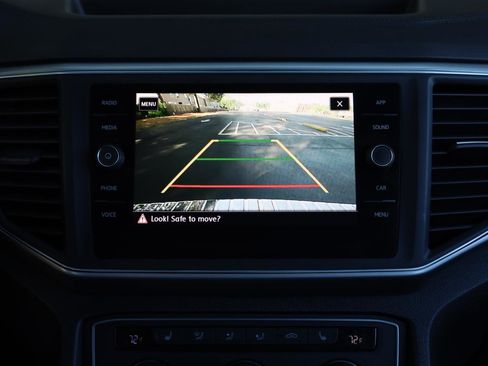 Used 2019 Volkswagen Atlas SE w/ Towing Package FWD image 39