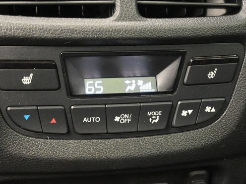 Used 2017 Honda Pilot Elite image 19