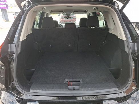 Used 2024 Nissan Rogue SV image 29