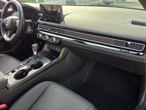 Certified 2026 Honda Civic Sport Touring image 18