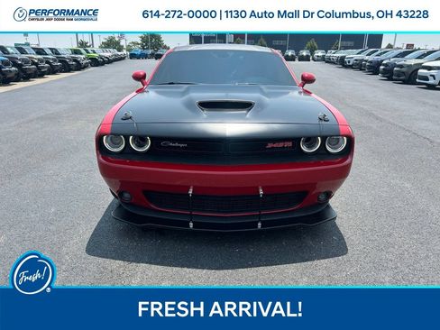 Used 2018 Dodge Challenger T/A RWD image 9