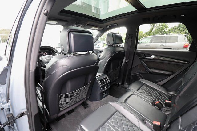 Used 2018 Audi SQ5 Prestige w/ Prestige Package AWD/4WD image 38