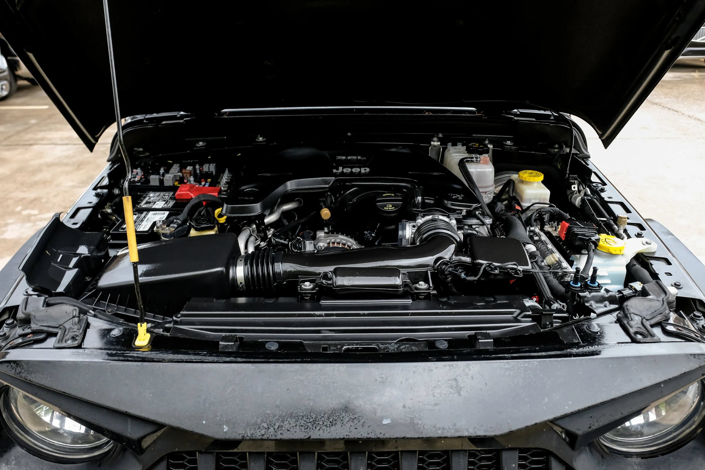Used 2018 Jeep Wrangler Unlimited Sport S AWD/4WD image 55