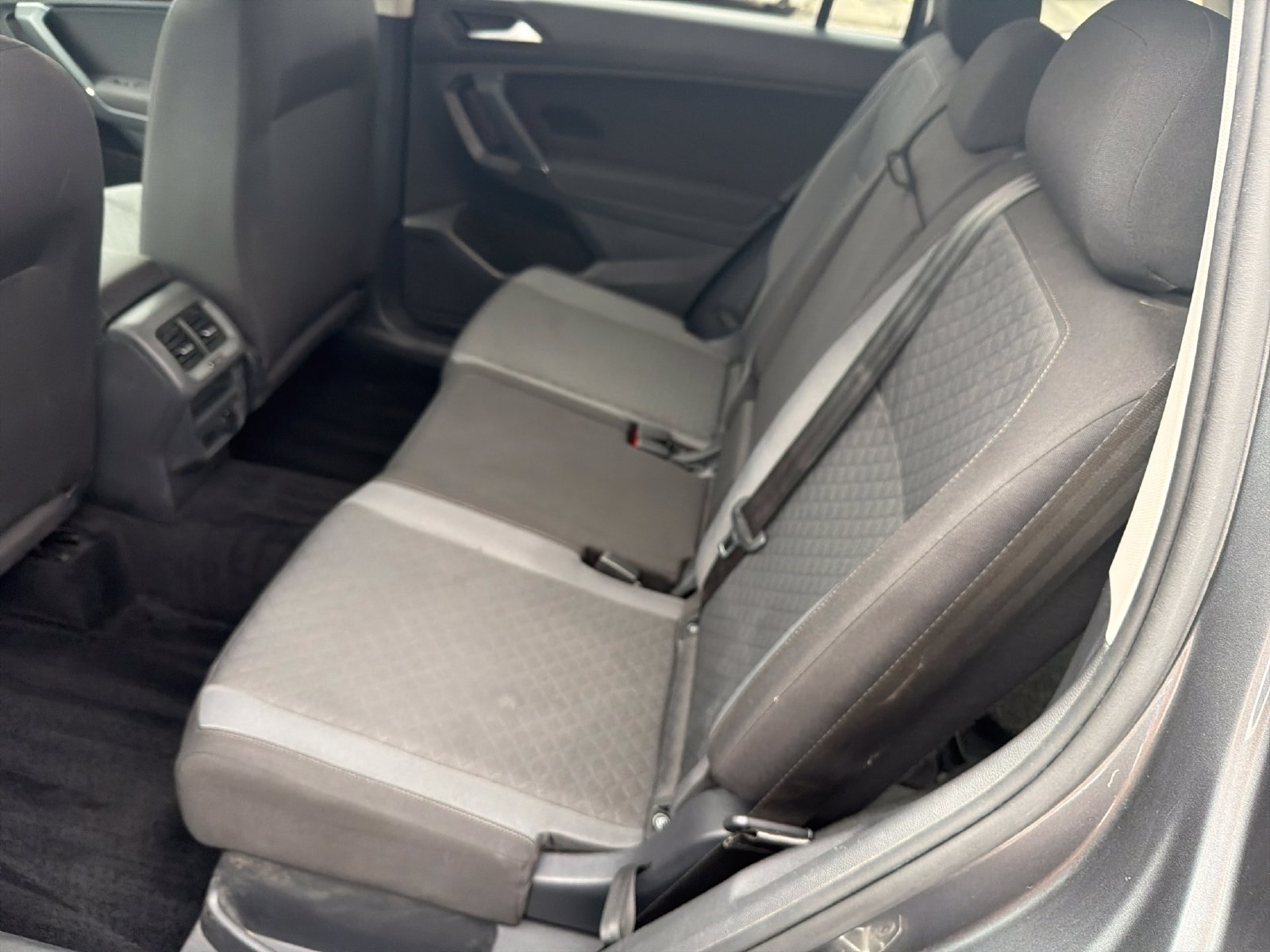 Used 2020 Volkswagen Tiguan S AWD/4WD image 25