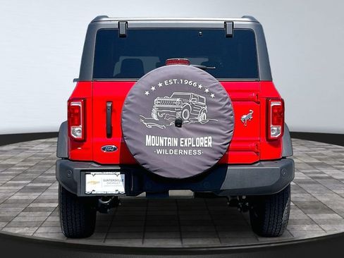 Used 2024 Ford Bronco Big Bend AWD/4WD image 4