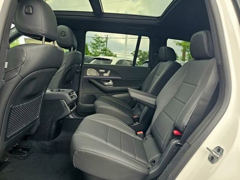 New 2026 Mercedes-Benz GLS 450 4MATIC image 22