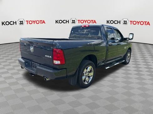 Used 2018 RAM 1500 Express w/ Express Value Package AWD/4WD image 8