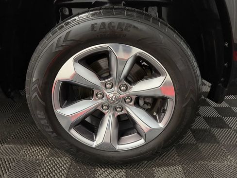 Used 2019 RAM 1500 Limited AWD/4WD image 14