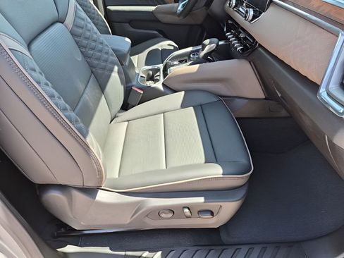 New 2026 GMC Canyon Denali AWD/4WD image 19