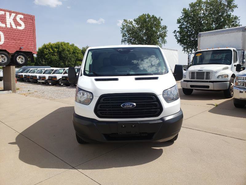 Used 2019 Ford Transit 150 130 Low Roof RWD image 4