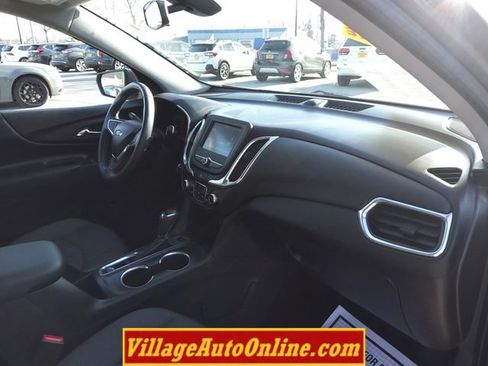 Used 2018 Chevrolet Equinox LT image 27