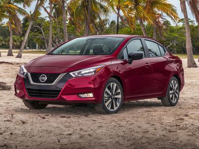 Used 2022 Nissan Versa SR