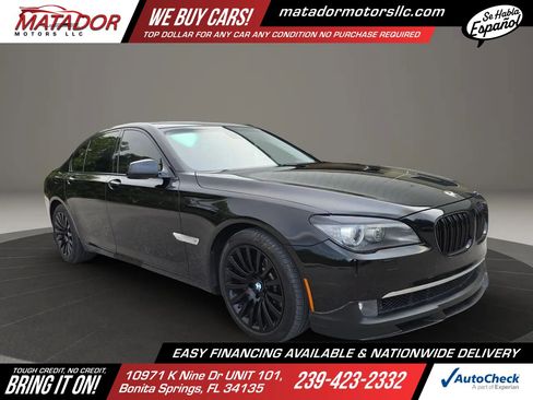 Used 2009 BMW 750i w/ Sport Pkg RWD image 3