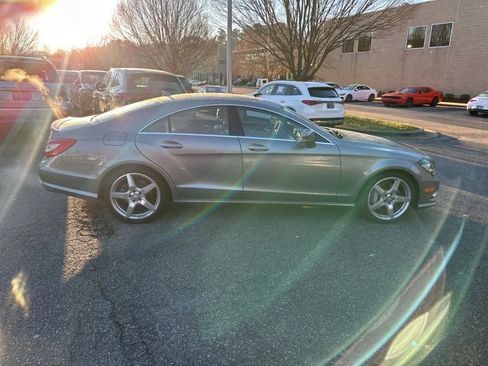 Used 2014 Mercedes-Benz CLS 550 image 4