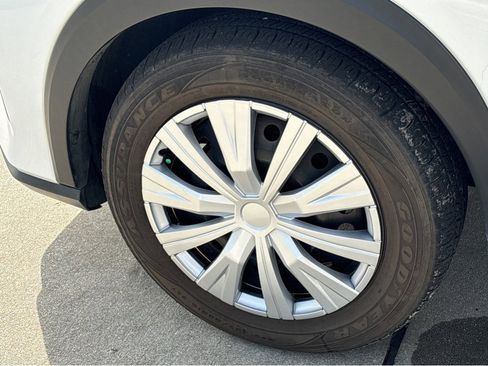 Certified 2024 Nissan Kicks S FWD image 19