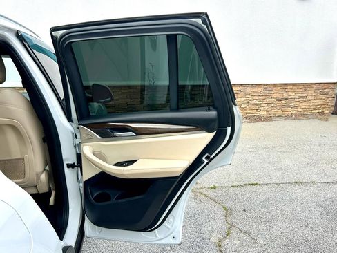 Used 2019 BMW X3 sDrive30i RWD image 17